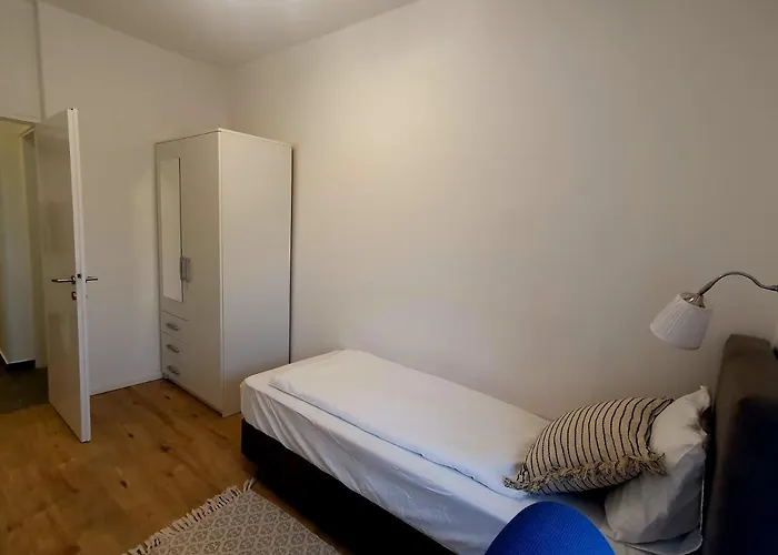 2 Bedroom Near Center * Rijeka