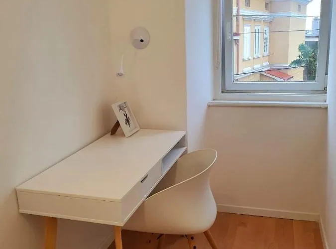 2 Bedroom Near Center Apartament