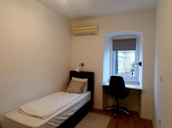 2 Bedroom Near Center * Rijeka